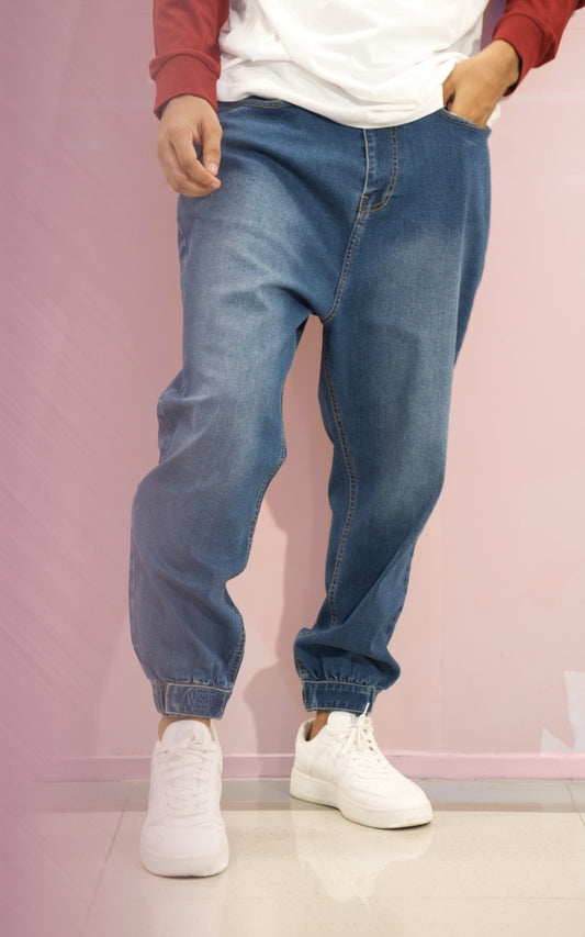 Jean Denim Homme Coupe Ajustée – WASSAT Collection