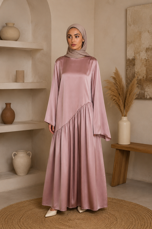 Robe Hidaya en satin asymétrique – Robe longue fluide et ample