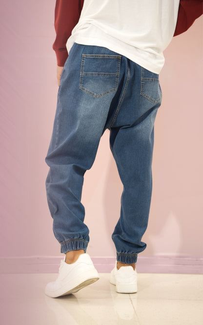 Jean Denim Homme Coupe Ajustée – WASSAT Collection